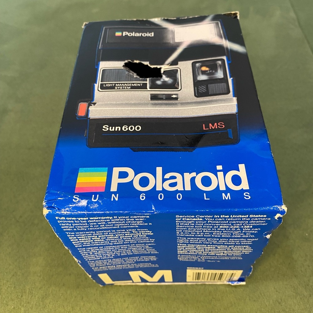 Vintage Polaroid Land Camera Sun 600 LMS Instant Film Camera with Flash Open Box